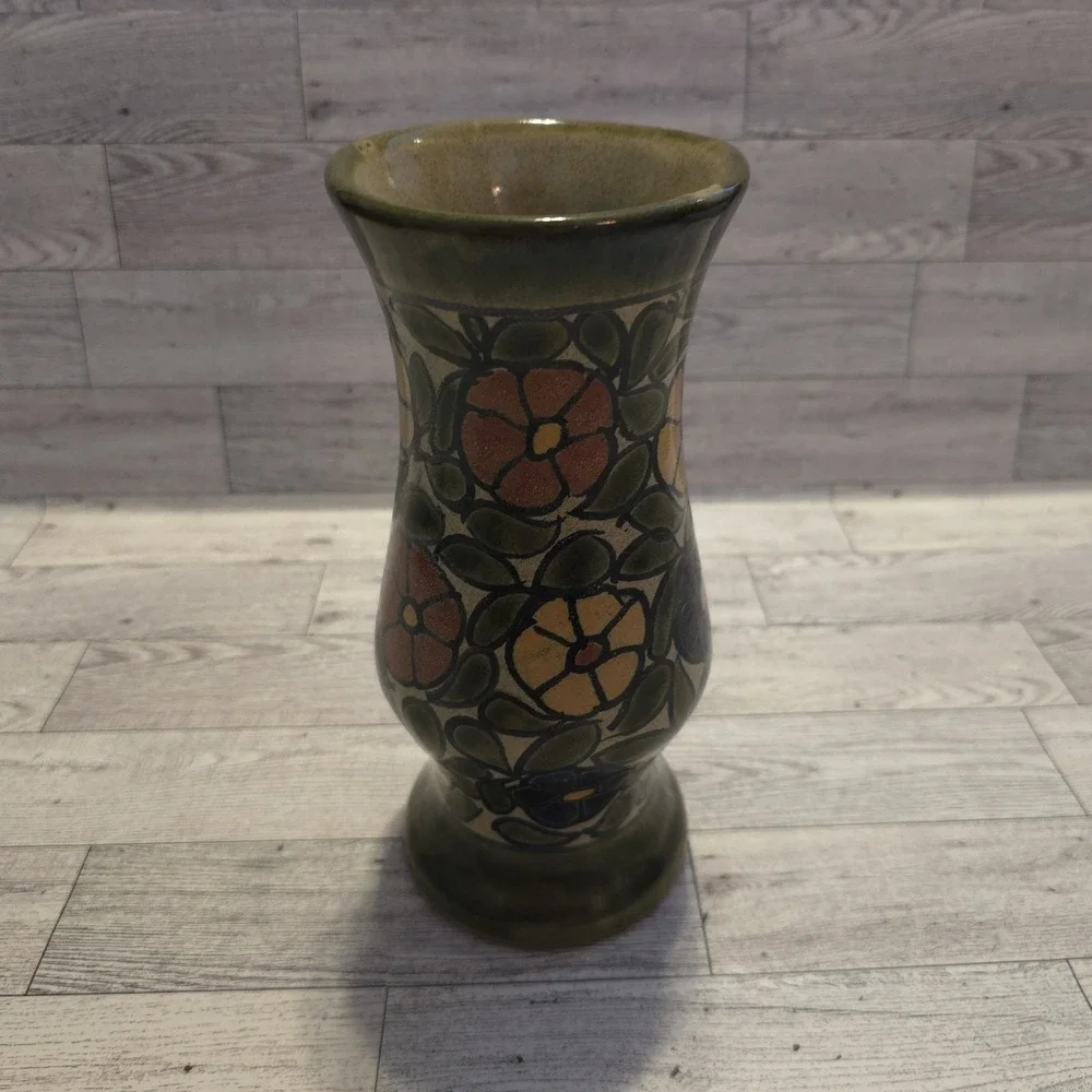 Mexican Floral Vase‎ Folk Art Pottery Hand Painted Lead Free 8.5